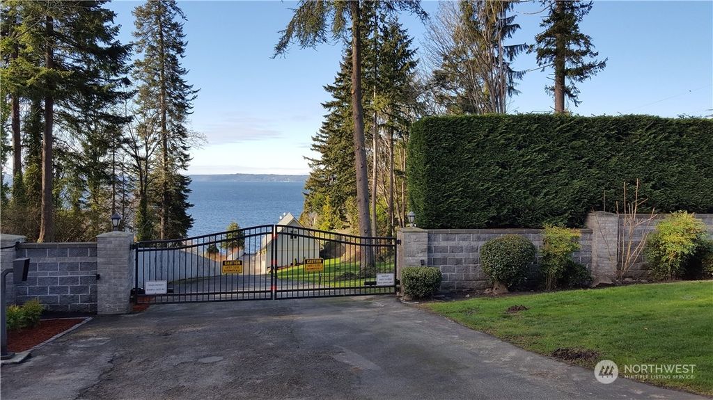 Photo of 27 XXX 10th Avenue S, Des Moines, WA 98198 (MLS # 2150522)