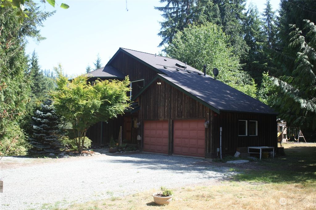 Photo of 15618 344th Avenue NE, Duvall, WA 98019 (MLS # 2151445)