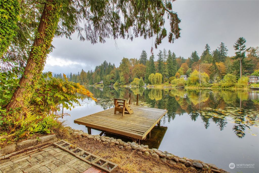Photo of 14804 196th Avenue SE, Renton, WA 98059 (MLS # 2020999)