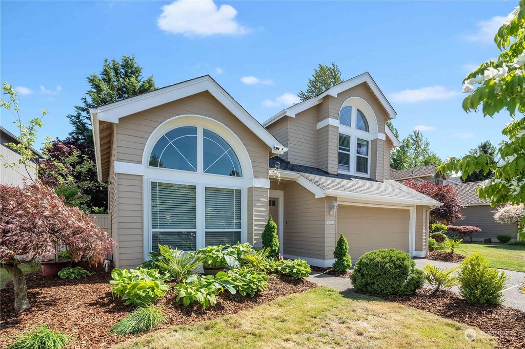 Photo of 13631 SE 274th Place, Kent, WA 98042 (MLS # 2064965)