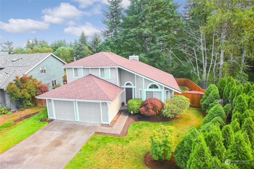Photo of 34942 10th Place SW, Federal Way, WA 98023 (MLS # 2315797)
