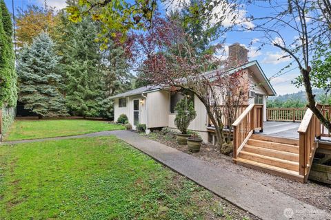 Photo of 11453 163rd Avenue SE, Renton, WA 98059 (MLS # 2442609)