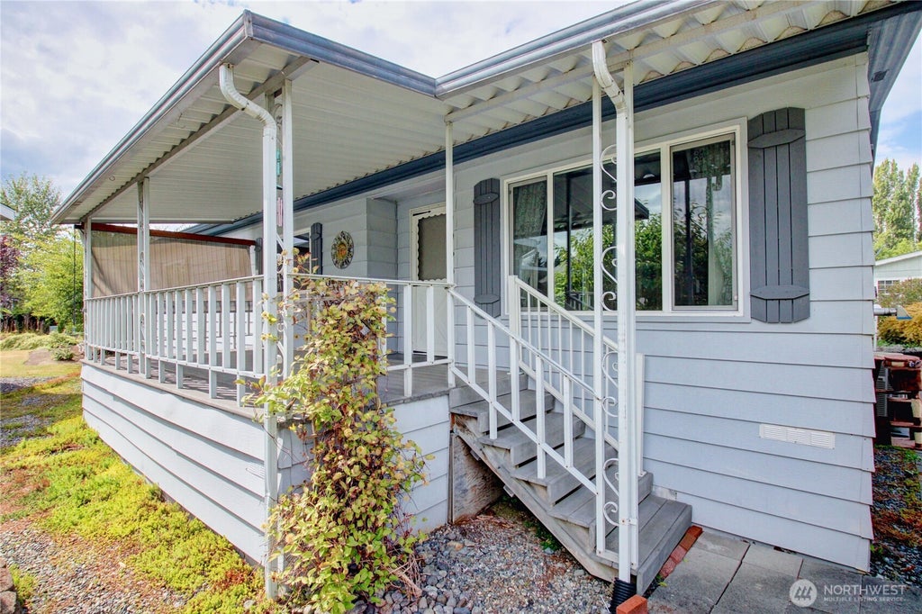 Photo of 5900 64th Street NE #105, Marysville, WA 98270 (MLS # 2579890)