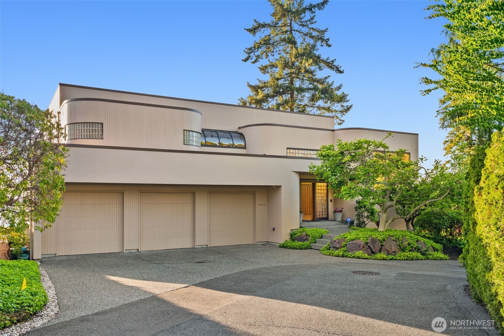 9233 Olympic View Drive
