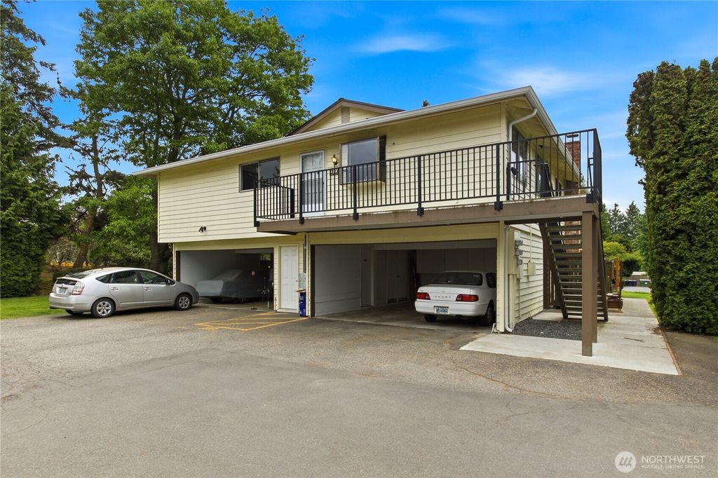 Photo of 412 213th Place SW #21D, Bothell, WA 98021 (MLS # 2517807)