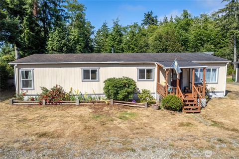 Photo of 21014 Birch Place, Ocean Park, WA 98640 (MLS # 2412001)