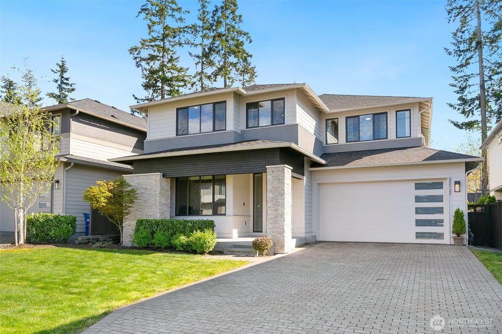 Photo of 22325 SE 39th Place, Sammamish, WA 98075 (MLS # 2360526)