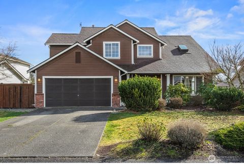 Photo of 13617 68th Avenue Ct E, Puyallup, WA 98373 (MLS # 2498846)