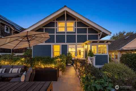 Photo of 515 30th Avenue S, Seattle, WA 98144 (MLS # 2564734)