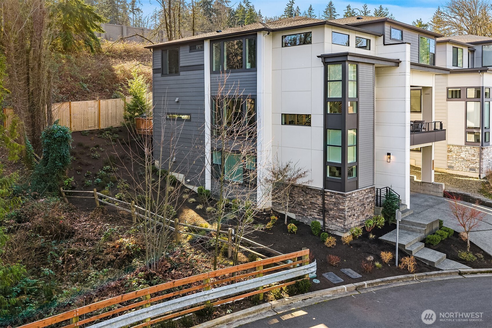 Bellevue, Washington, 98008, United States, 4 Bedrooms Bedrooms, ,4 BathroomsBathrooms,Residential,Active,2023415