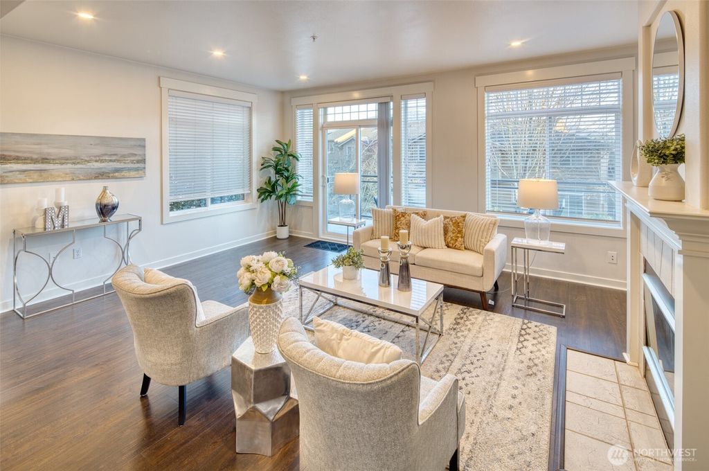 Photo of 23300 SE Black Nugget Road #F6, Issaquah, WA 98029 (MLS # 2490487)