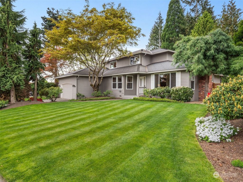 Photo of 19221 64th Place NE, Kenmore, WA 98028 (MLS # 2055300)