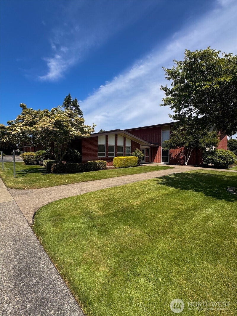 2801 Mt Vista Rd