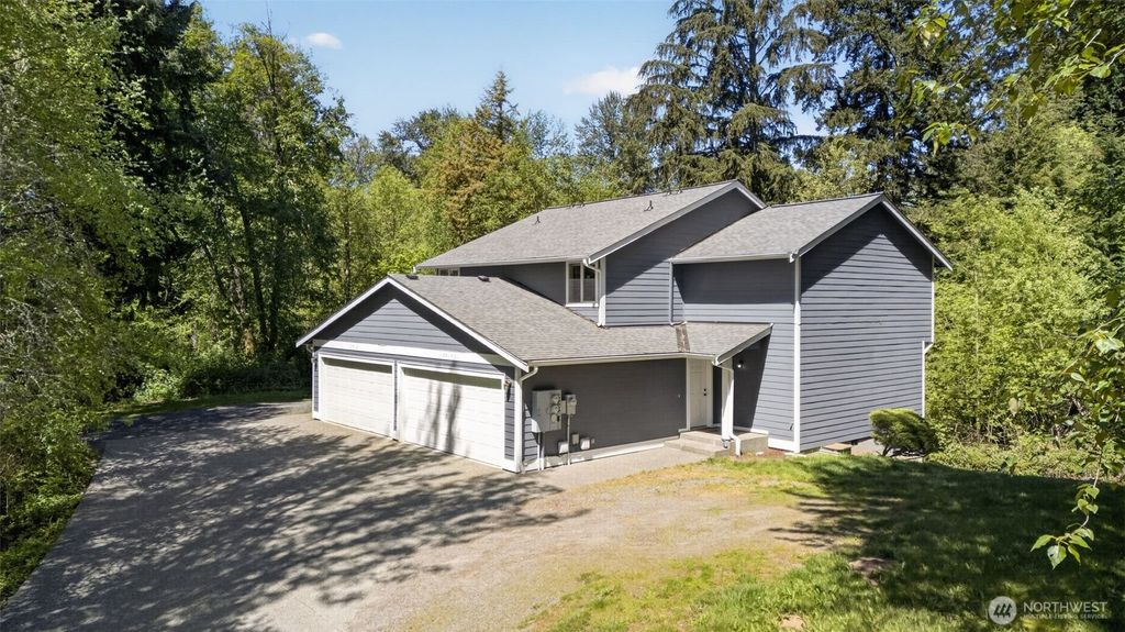 Photo of 12612 153rd Street E, Puyallup, WA 98374 (MLS # 2528148)