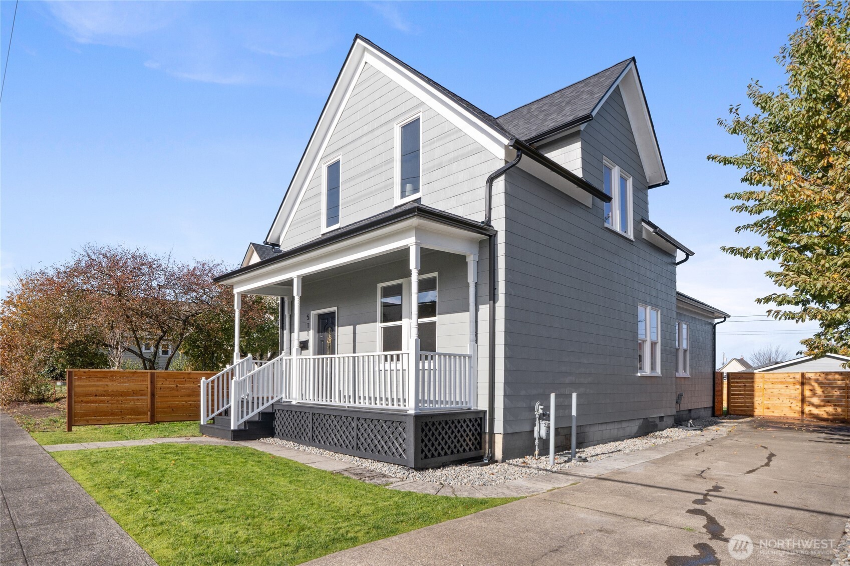 511 E Harrison Street