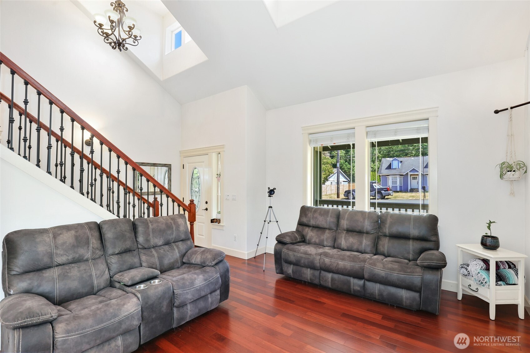 2010 Crystal Springs Road W