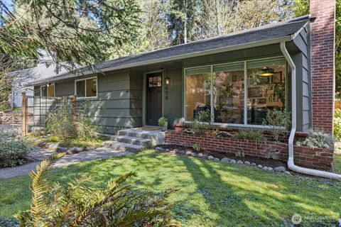 Photo of 3008 NE 178th Street, Lake Forest Park, WA 98155 (MLS # 2505242)