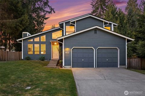 Photo of 4613 SW 316th Place, Federal Way, WA 98023 (MLS # 2516641)
