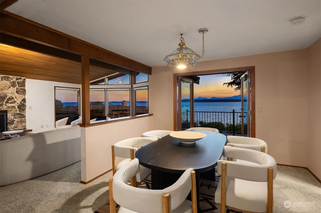 listing image 9368808999019958197