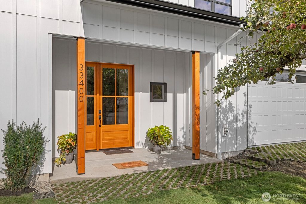 Photo of 33400 SE 44th Place, Fall City, WA 98024 (MLS # 2479987)