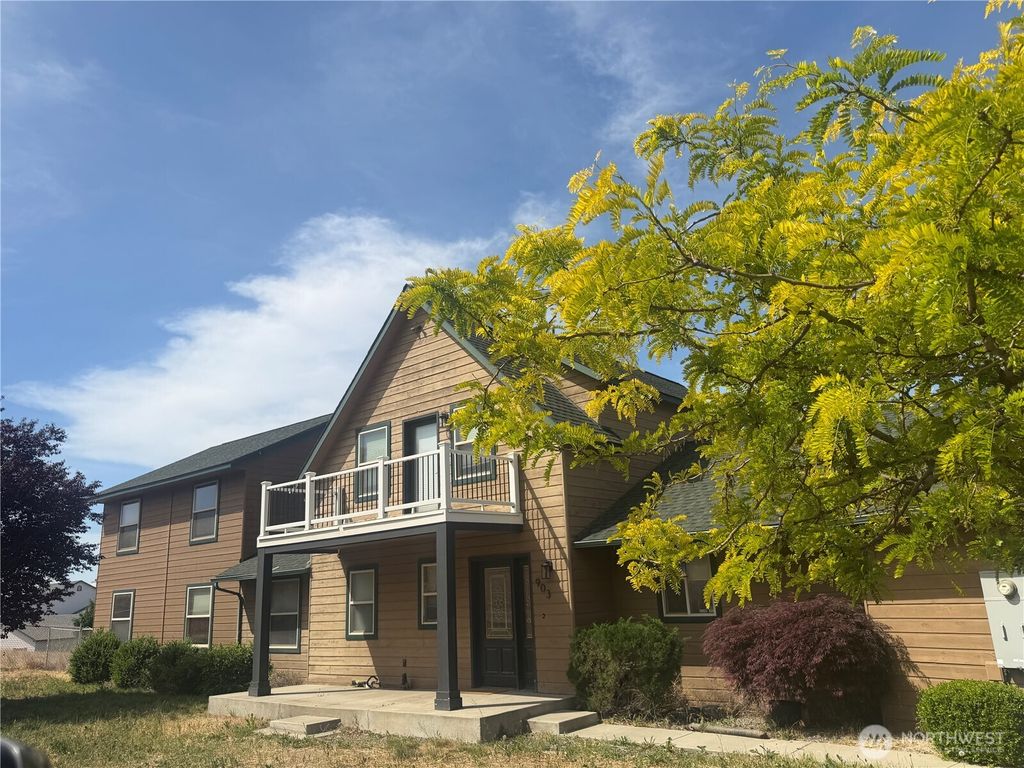 Photo of 903 E Norman Road, Yakima, WA 98901 (MLS # 2529391)