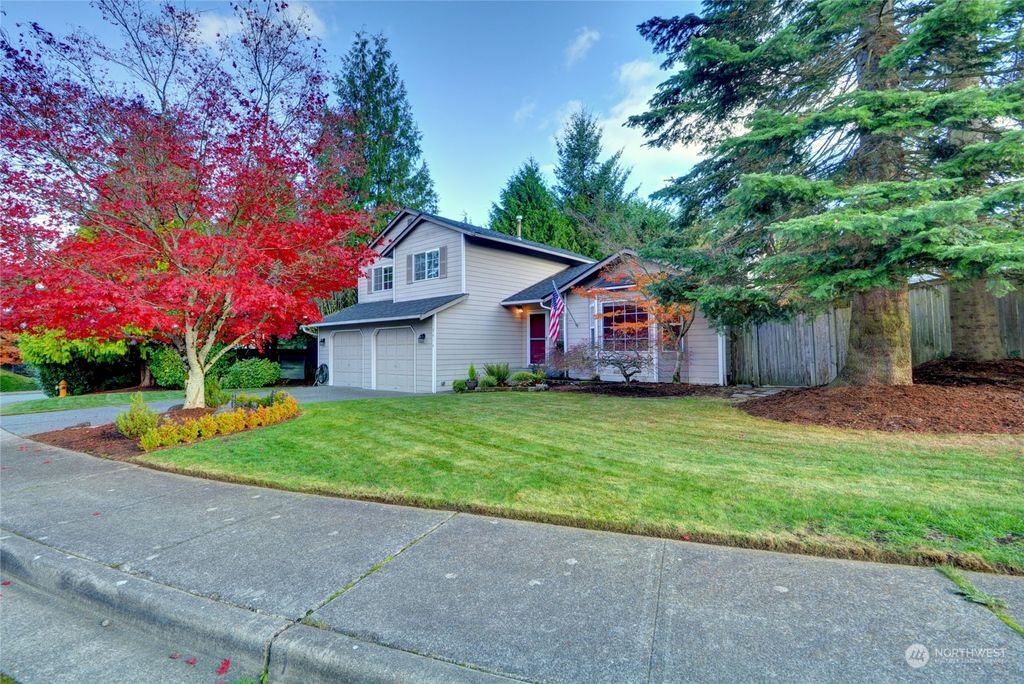Photo of 2414 101st Street SE, Everett, WA 98208 (MLS # 2174834)