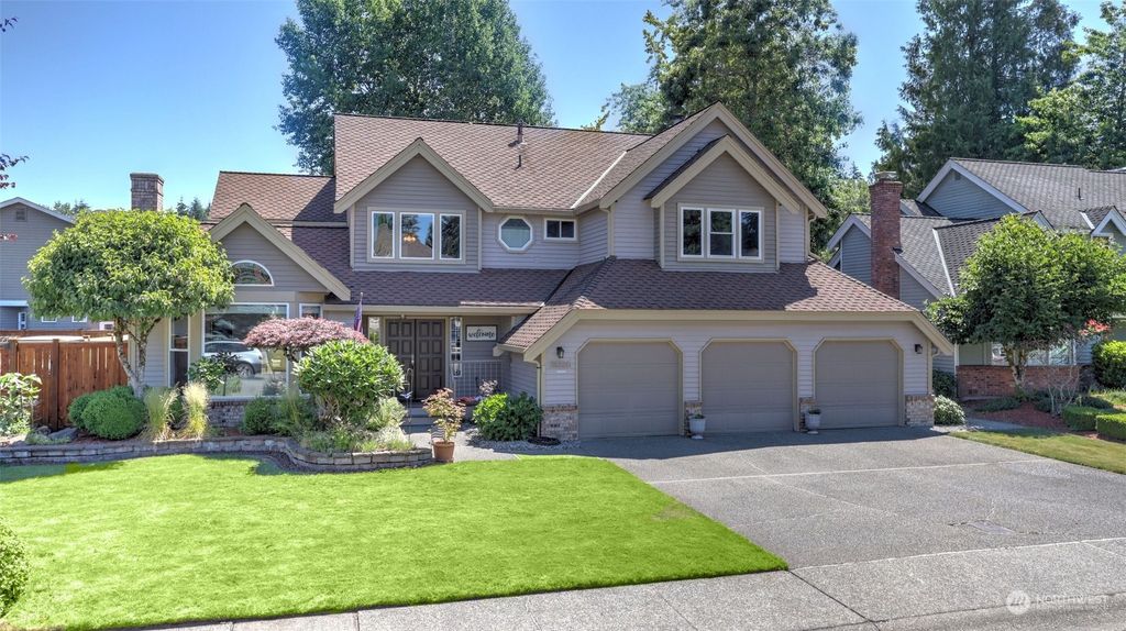 Photo of 18220 160th Avenue SE, Renton, WA 98058 (MLS # 2261874)