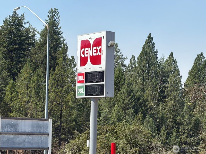 16267 Hwy 21 N