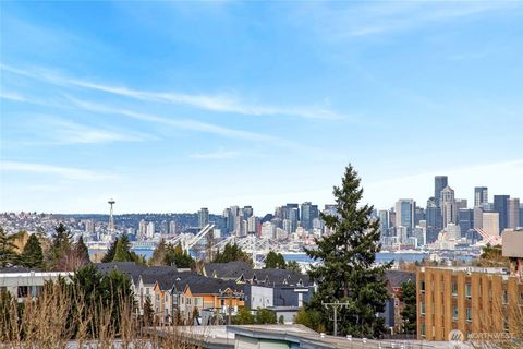 Photo of 6543 35th Avenue SW #B, Seattle, WA 98126 (MLS # 2484265)