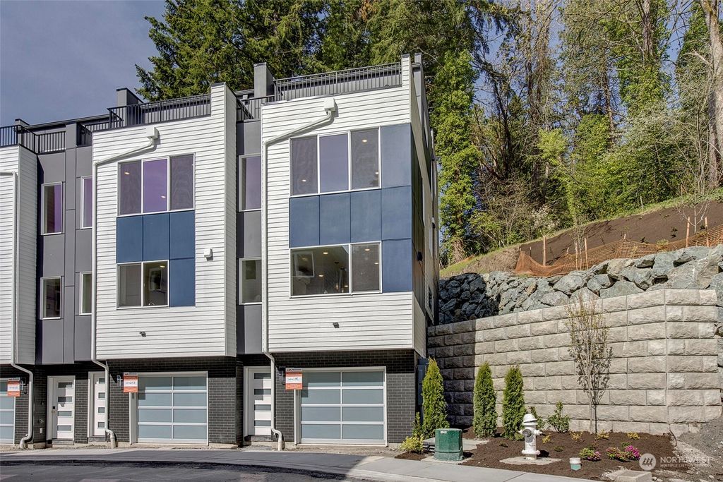 Photo of 17347 90th Drive NE #C, Bothell, WA 98011 (MLS # 2061375)