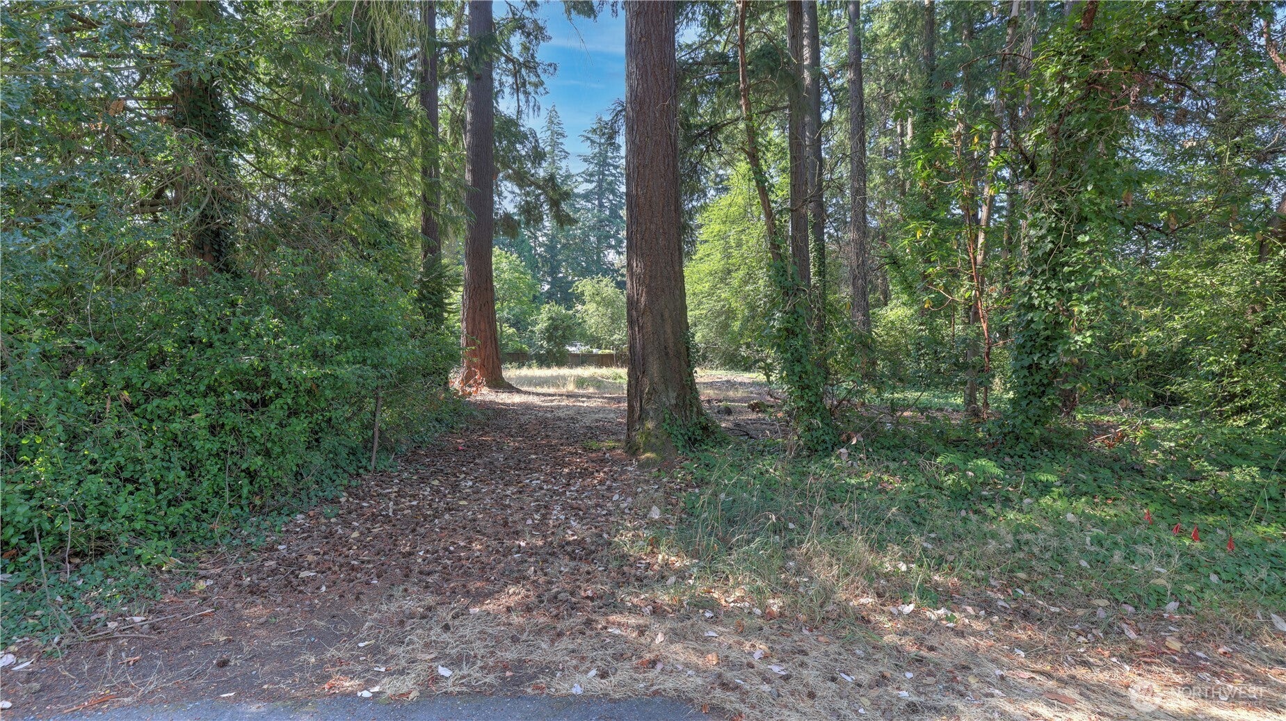 8817 SE 44th Street