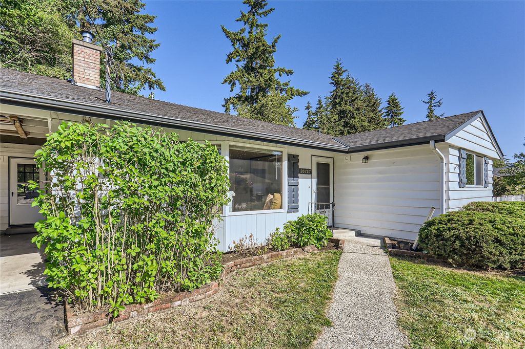 Photo of 20727 77th Place W, Edmonds, WA 98026 (MLS # 2074964)