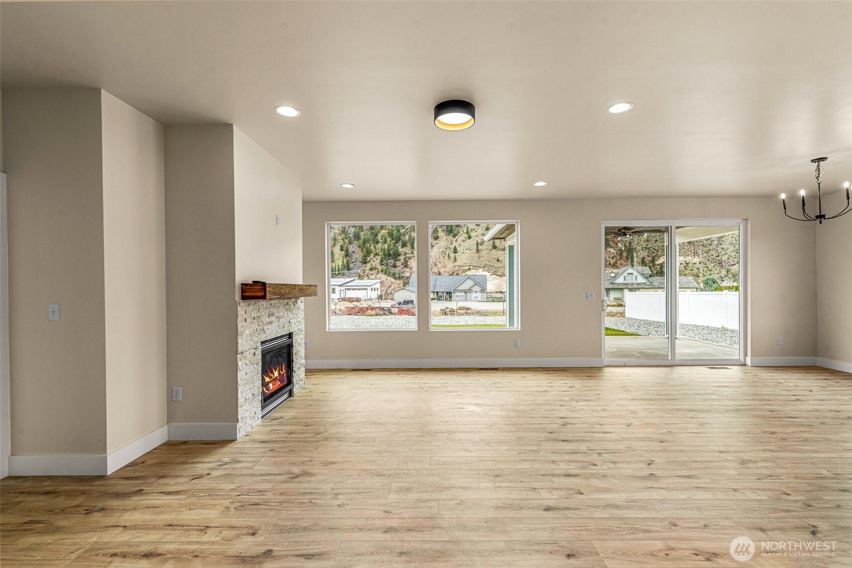 3878 Stayman Flats Road