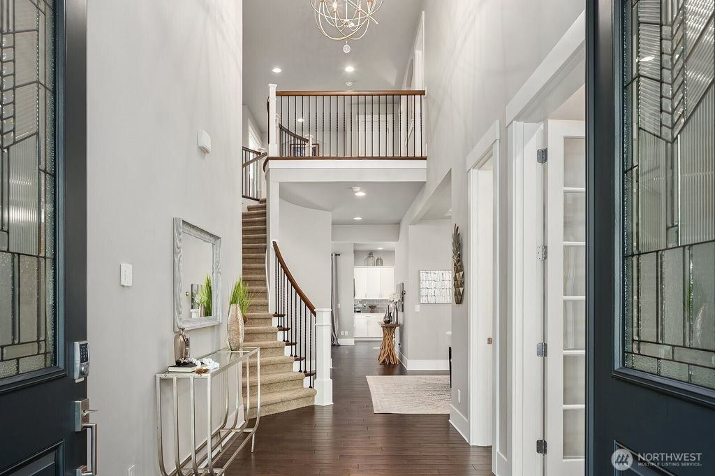 Photo of 2283 244th Avenue SE, Sammamish, WA 98075 (MLS # 2397339)