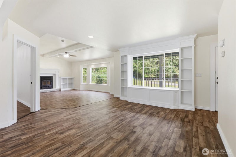 1719 Hemlock Drive