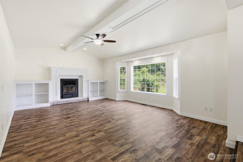 1719 Hemlock Drive