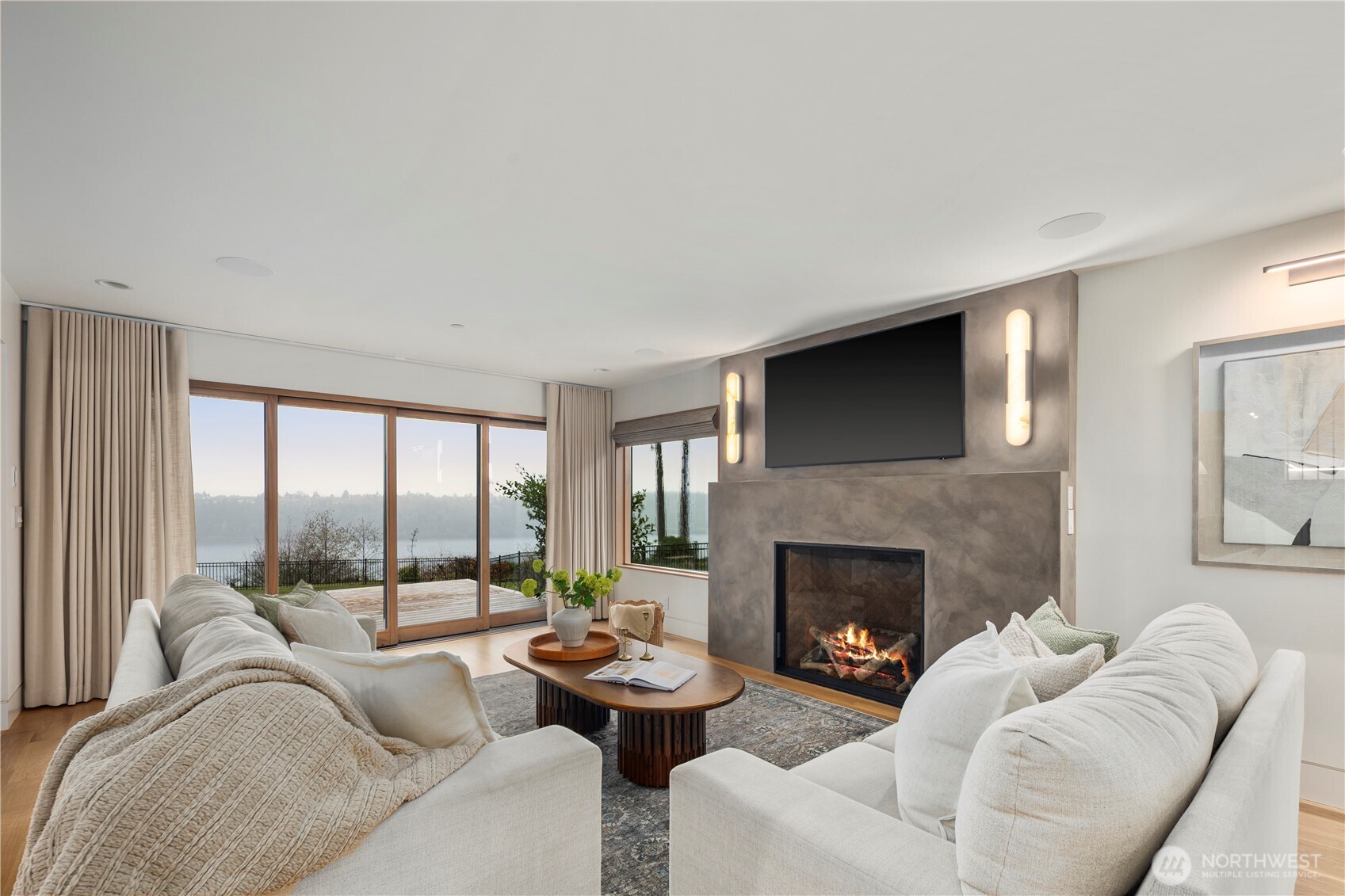 3323 9th Avenue Ct NW