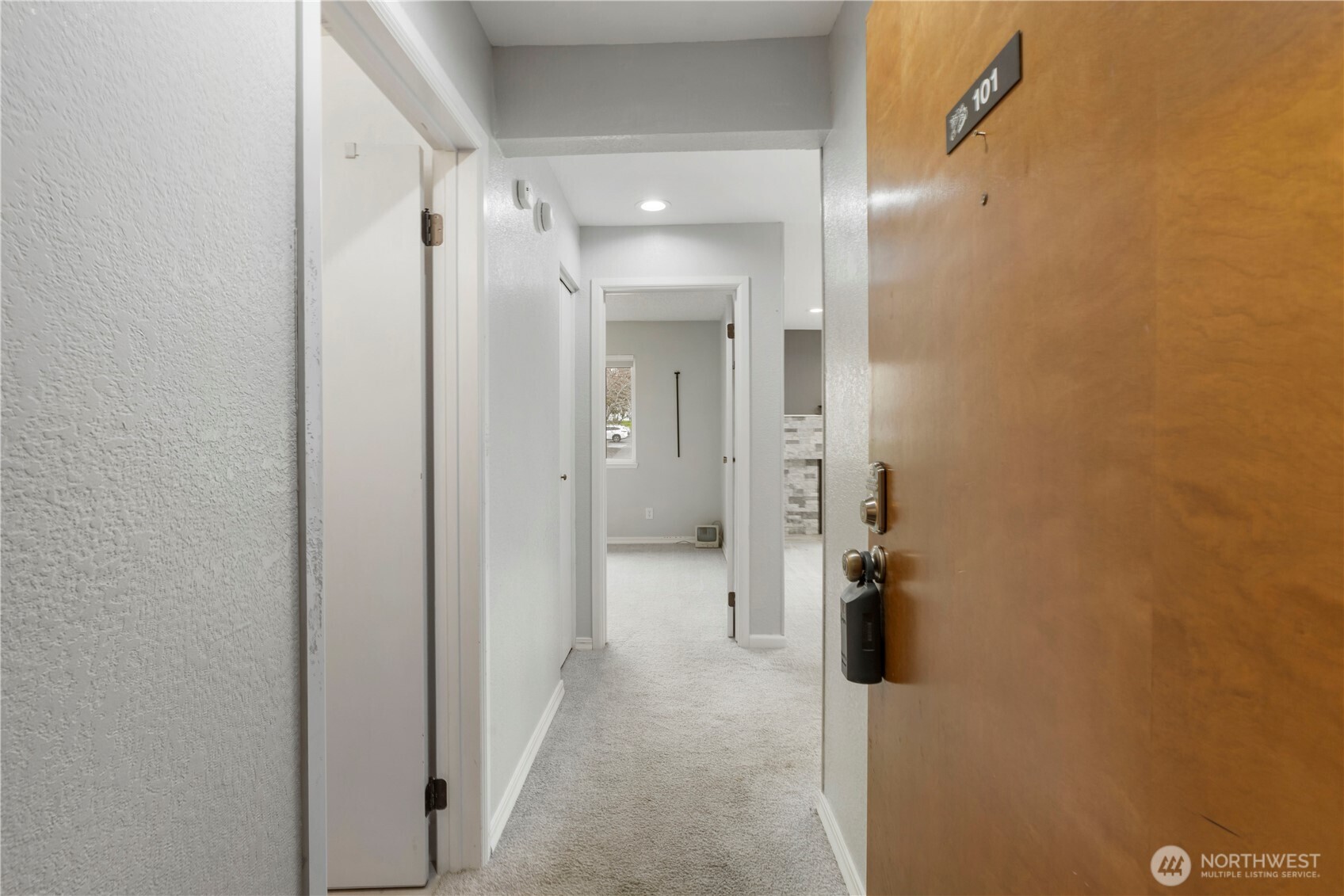 21925 7th Avenue S 101