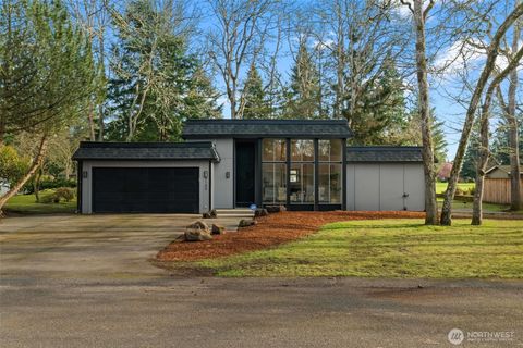 Photo of 7105 Citrine Lane SW, Lakewood, WA 98498 (MLS # 2472745)