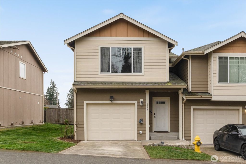 Photo of 755 Glenridge Court, Bremerton, WA 98310 (MLS # 2477788)