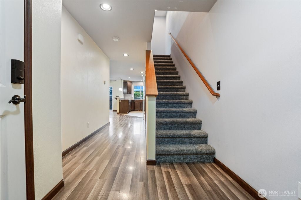 Photo of 755 Glenridge Court, Bremerton, WA 98310 (MLS # 2477788)