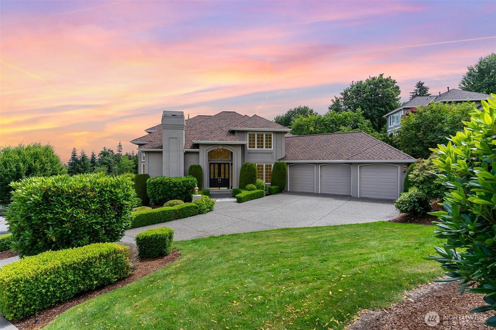 Photo of 5692 176th Place SE, Bellevue, WA 98006 (MLS # 2345949)