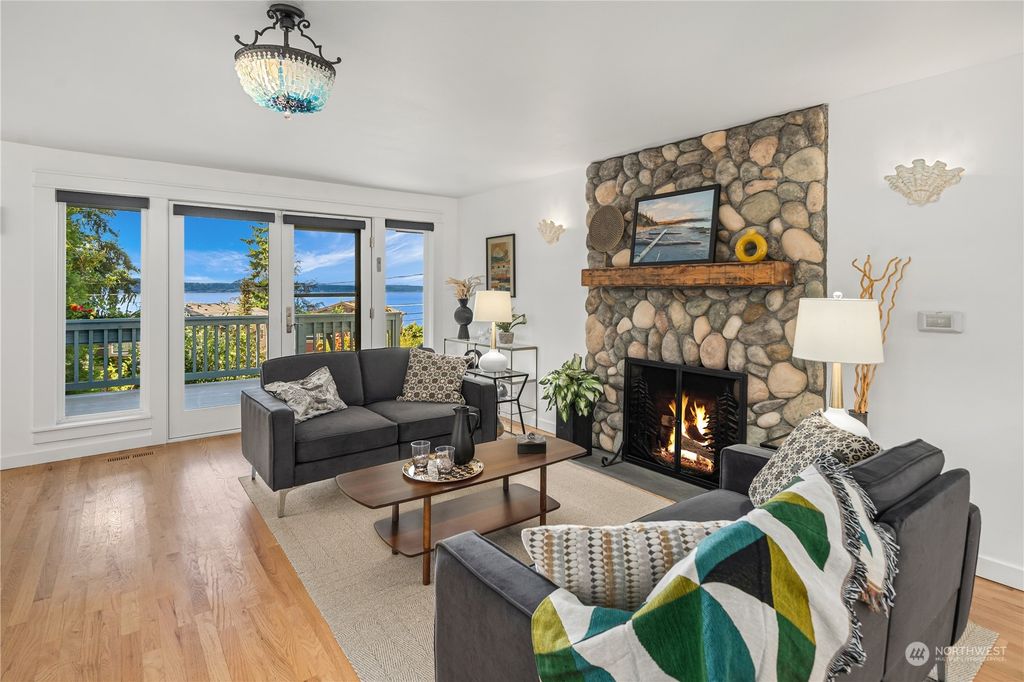 Photo of 8636 Fauntleroy Place SW, Seattle, WA 98136 (MLS # 2283346)