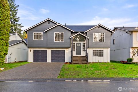 Photo of 16805 123rd Avenue Ct E, Puyallup, WA 98374 (MLS # 2453661)