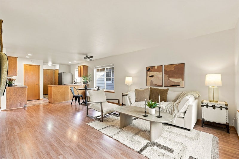 1030 Sinclair Way 42