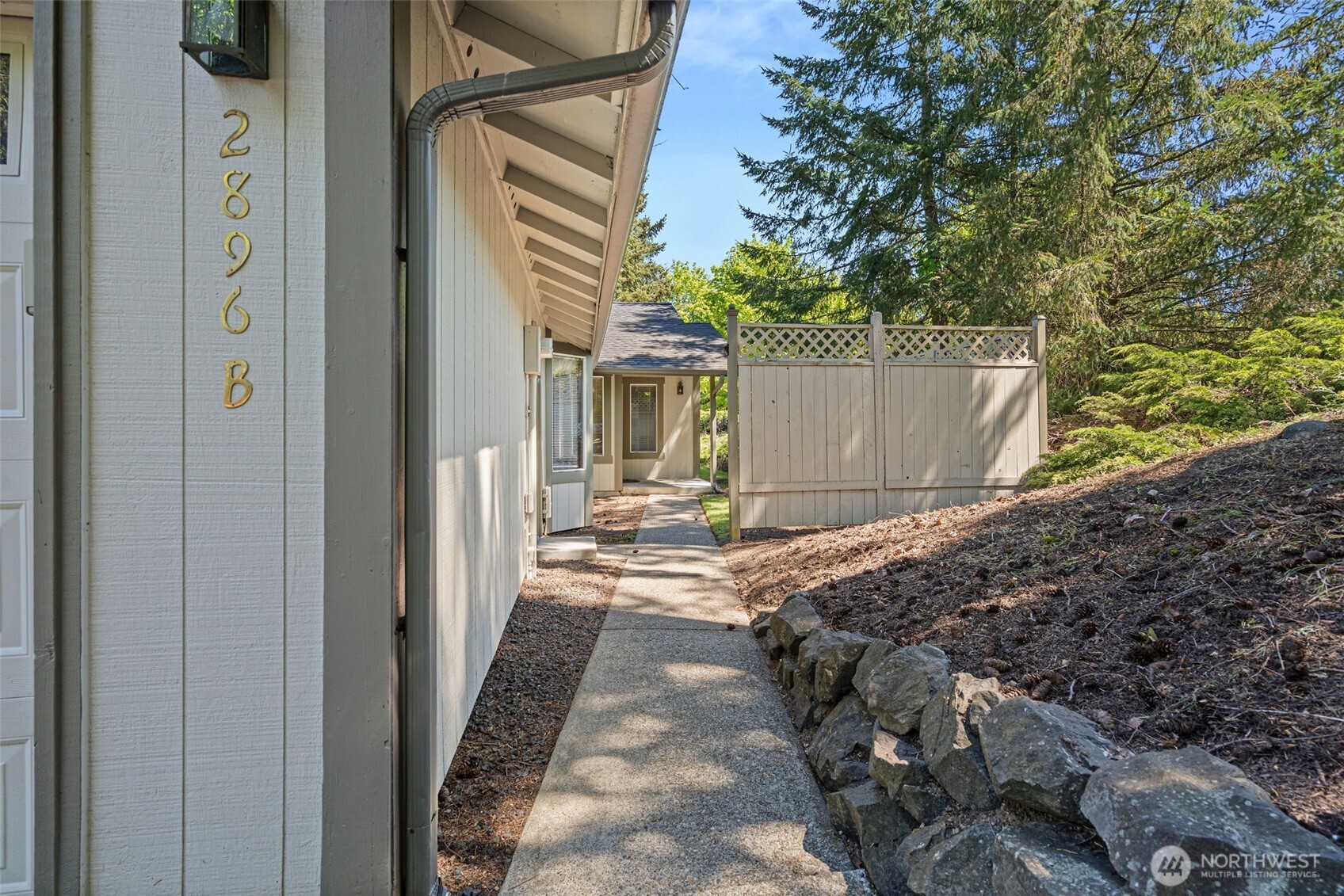 2896 Fortner Drive SW