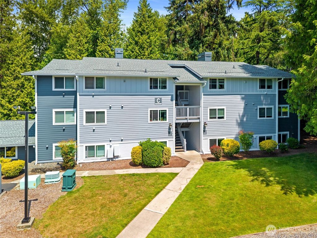 Photo of 14010 NE 181st Place #C102, Woodinville, WA 98072 (MLS # 2435315)