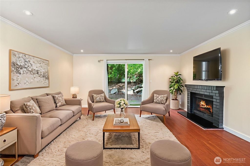 Photo of 14010 NE 181st Place #C102, Woodinville, WA 98072 (MLS # 2435315)