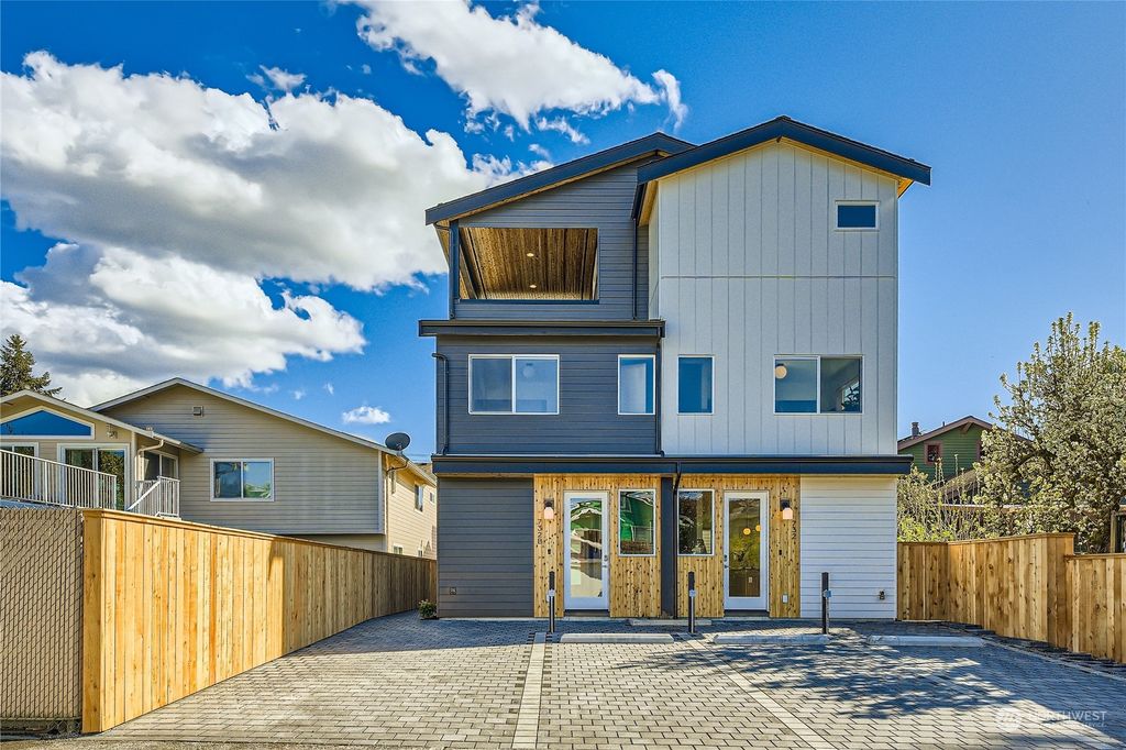 Photo of 732 N 67th Street #B, Seattle, WA 98103 (MLS # 2227338)