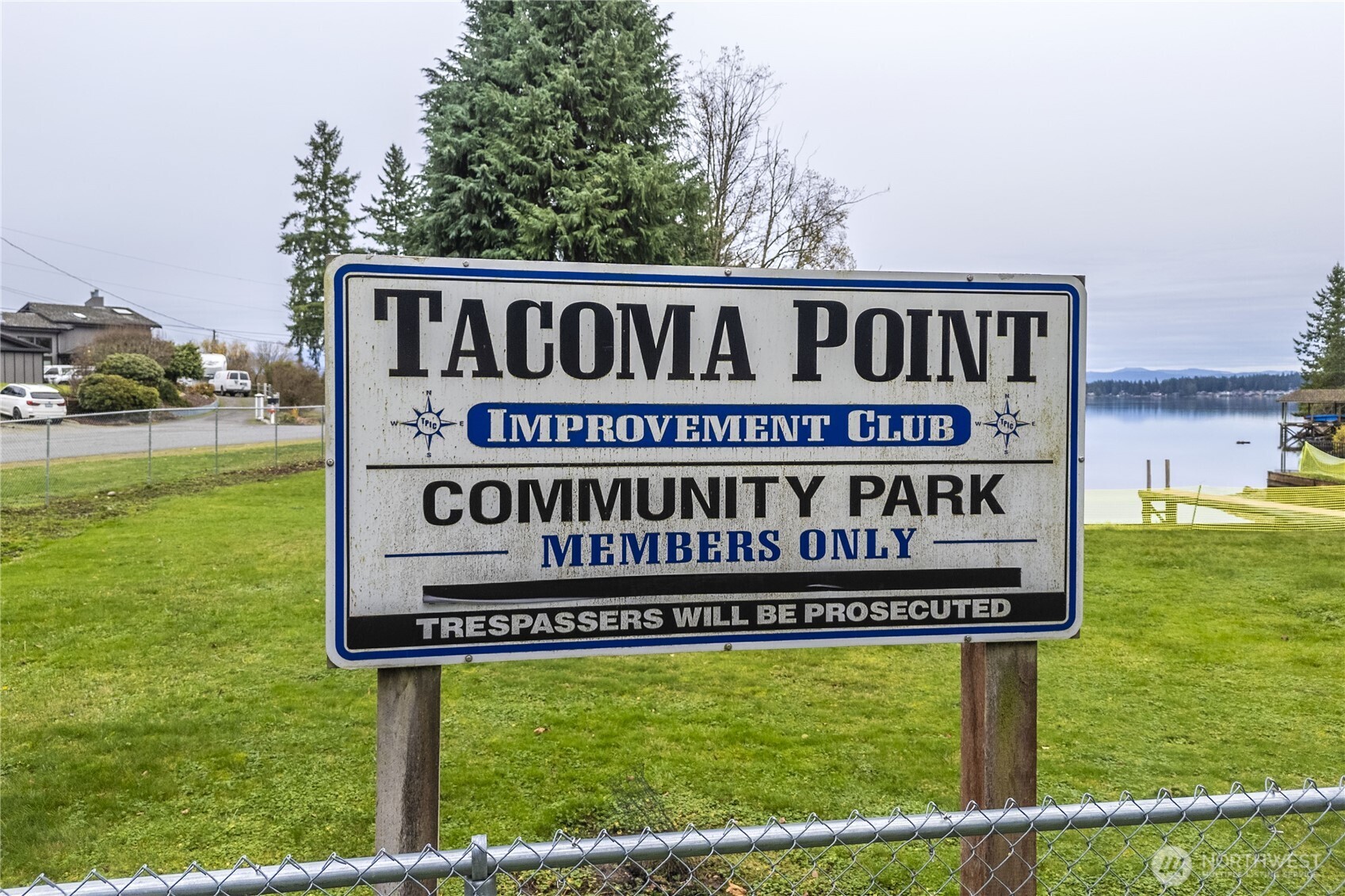 2202 Tacoma Point Drive E